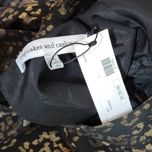 Cupcakes And Cashmere Jola Metallic Print Dress - Picture 7 of 11